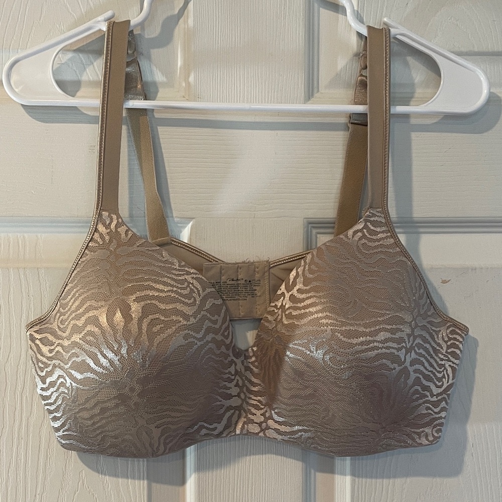 Playtex Size 42D Elegant Tan Zebra Print Bra
